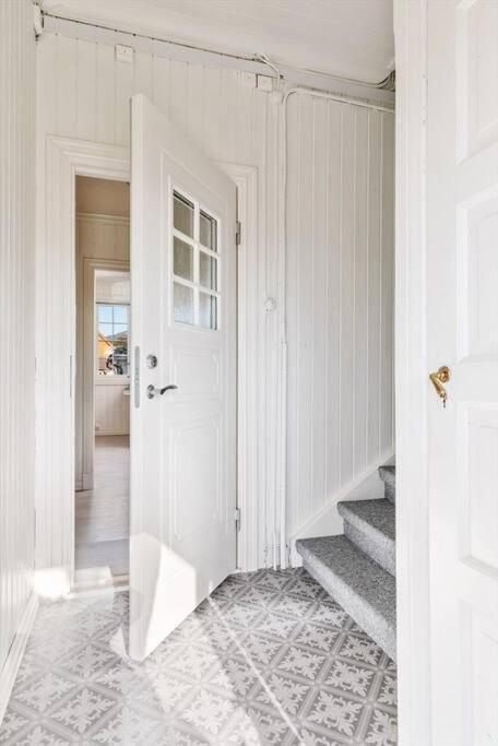Lys Og Sentral Leilighet Med Terrasse Og Hage Apartment Lillehammer Luaran gambar